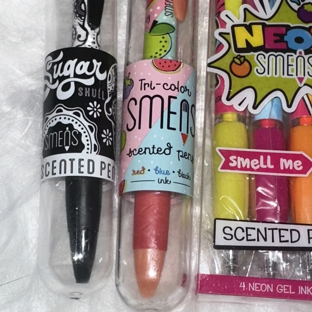 Smens Scented Pens Black Ink Medium Point 8 Count Lot Sugar Skull‎ Neon Glitter